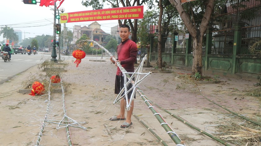 Chọn tre dựng nêu