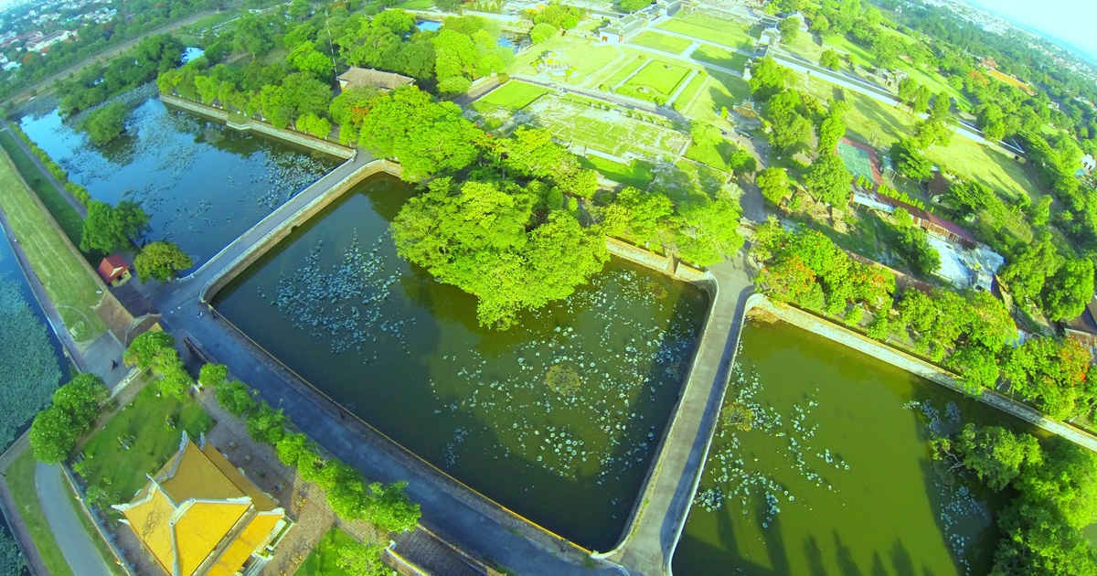 Hào nước bảo vệ Kinh Thành Huế
