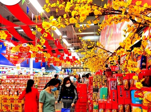 Mua sắm Tết Nguyên Đán