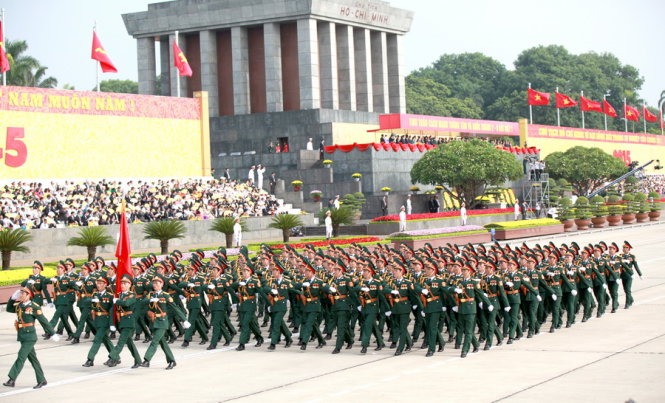 Diễu binh mừng Quốc khánh