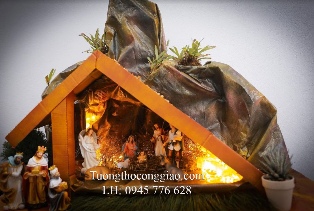 Hang đá Giáng Sinh truyền thống