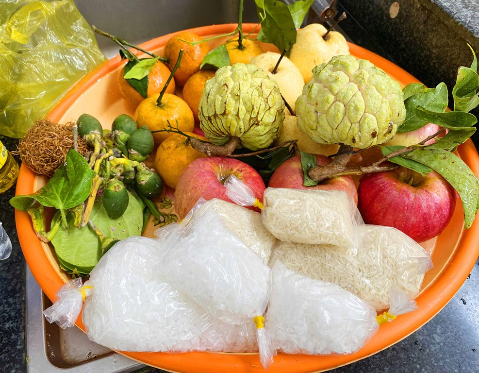 Lễ vật cúng Bà Chúa Xứ